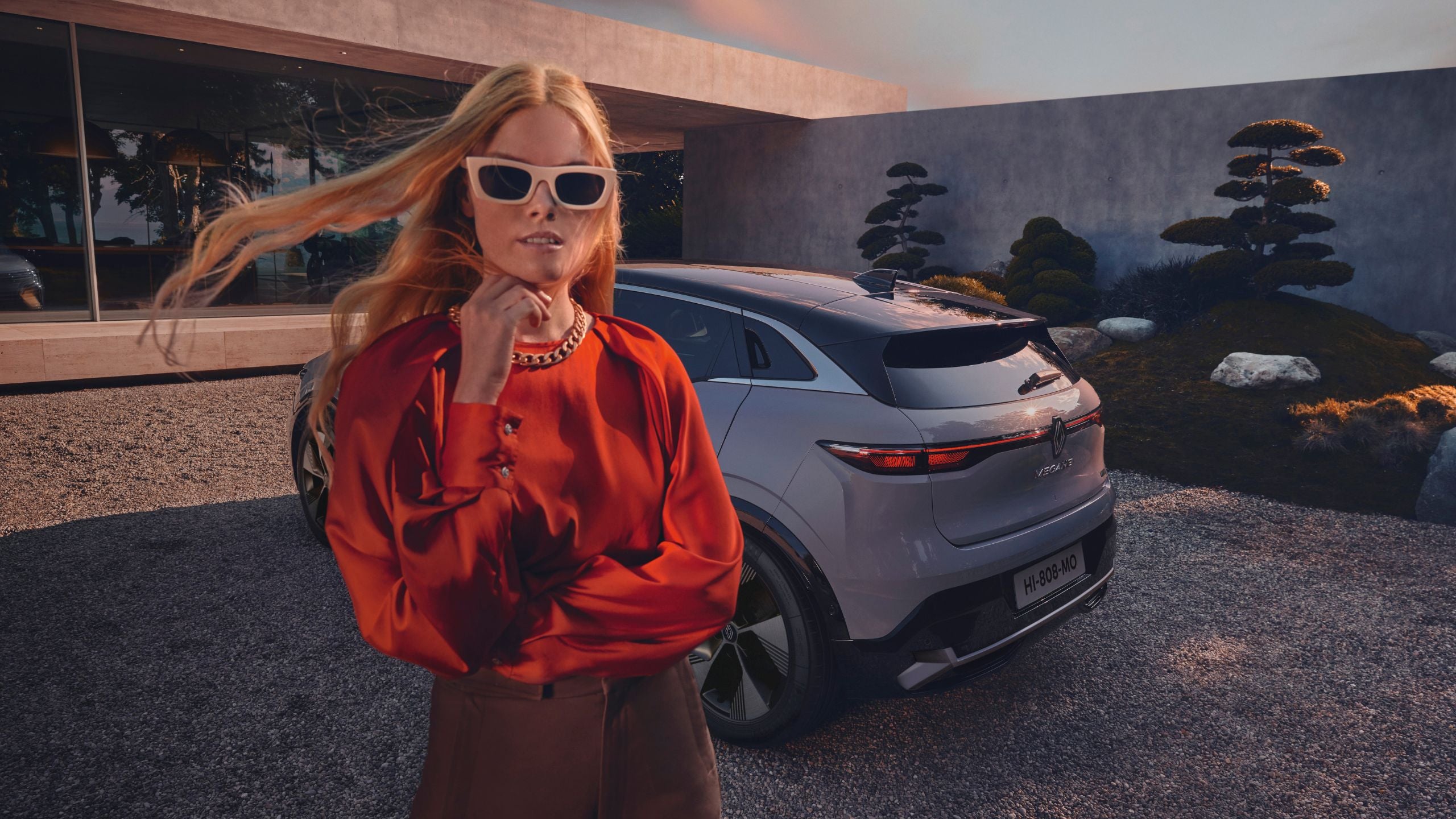 Renault Megane E-Tech Exterior2